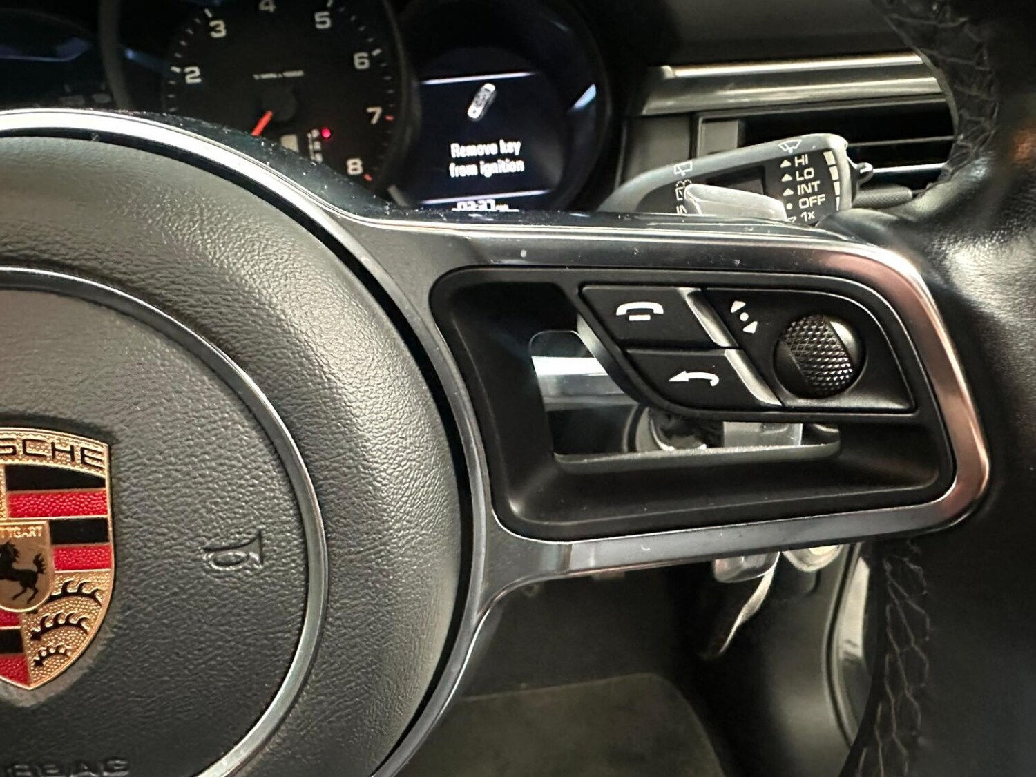 Used Porsche Macan 2019 for sale - 77542642: Photo 19