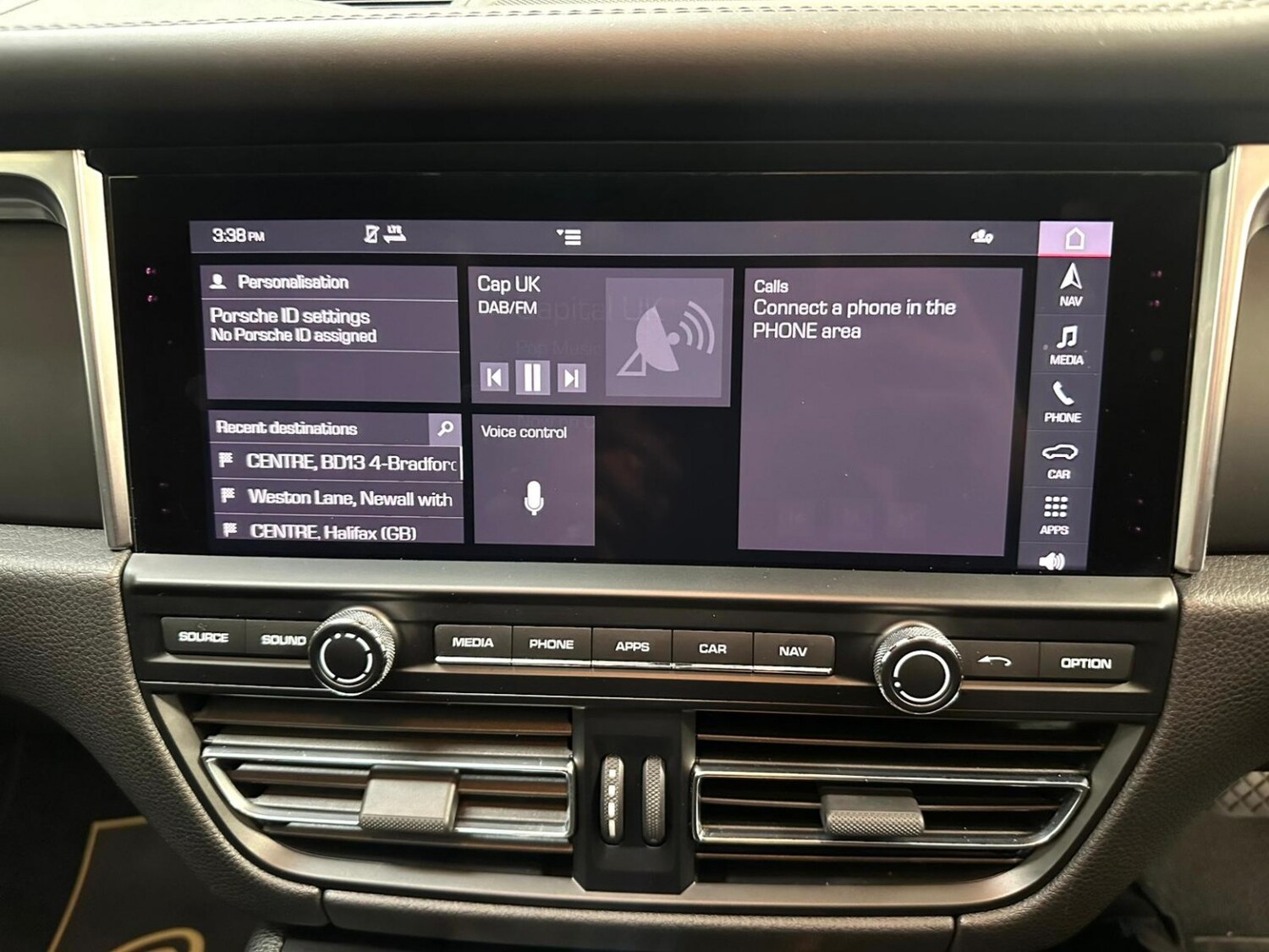 Used Porsche Macan 2019 for sale - 77542642: Photo 23