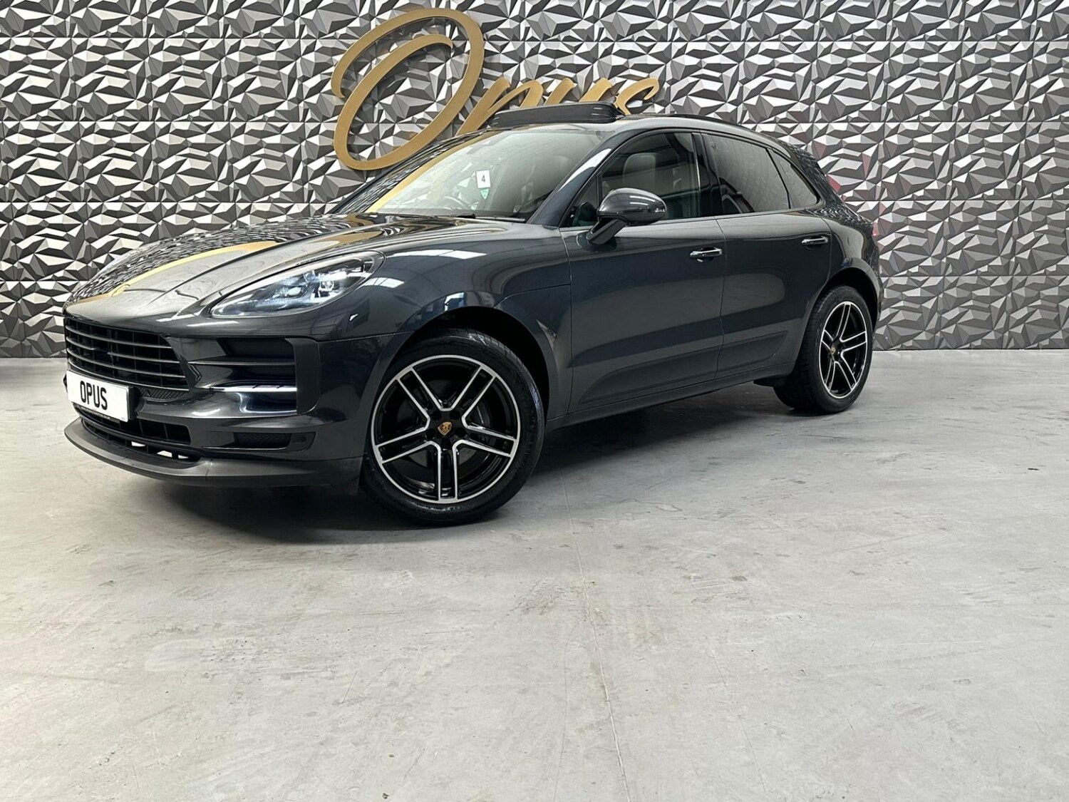Used Porsche Macan 2019 for sale - 77542642: Photo 9