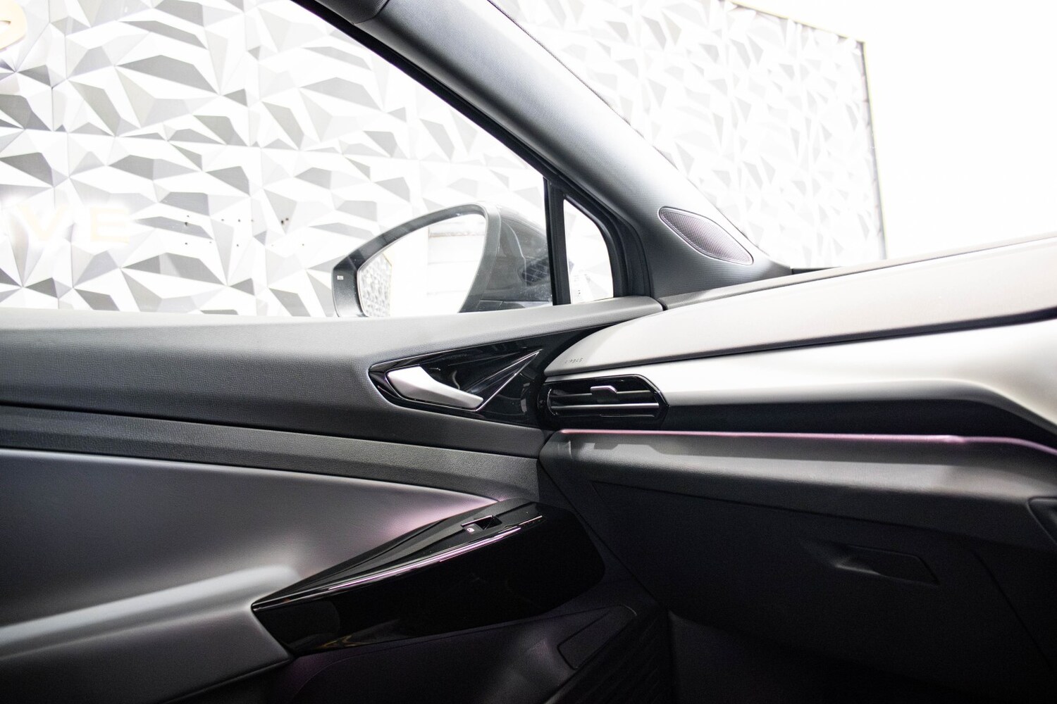 Used Volkswagen ID.4 2022 for sale - 76571227: Photo 19