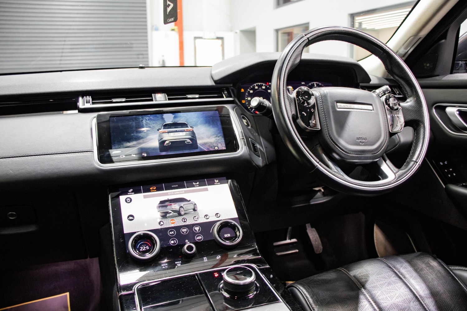 Used Land Rover Range Rover Velar 2017 for sale - 76571141: Photo 23