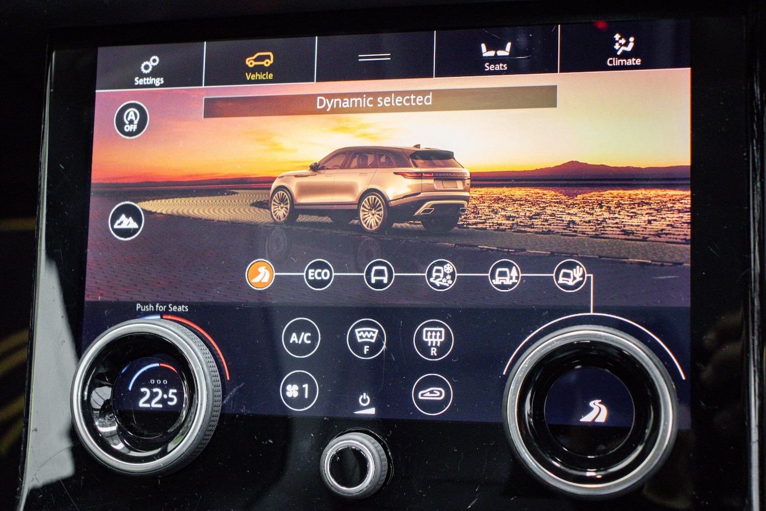 Used Land Rover Range Rover Velar 2017 for sale - 76571141: Photo 29