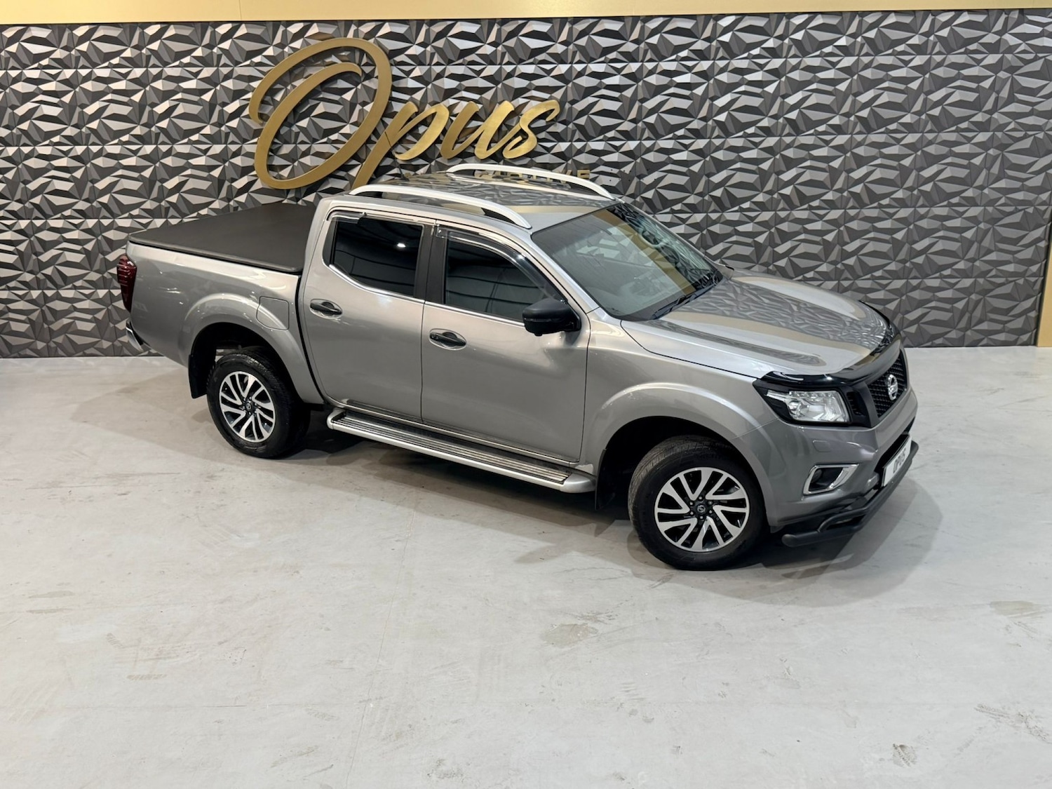 Used Nissan Navara 2018 for sale - 76418288: Photo 12