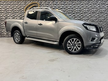 Nissan - Navara