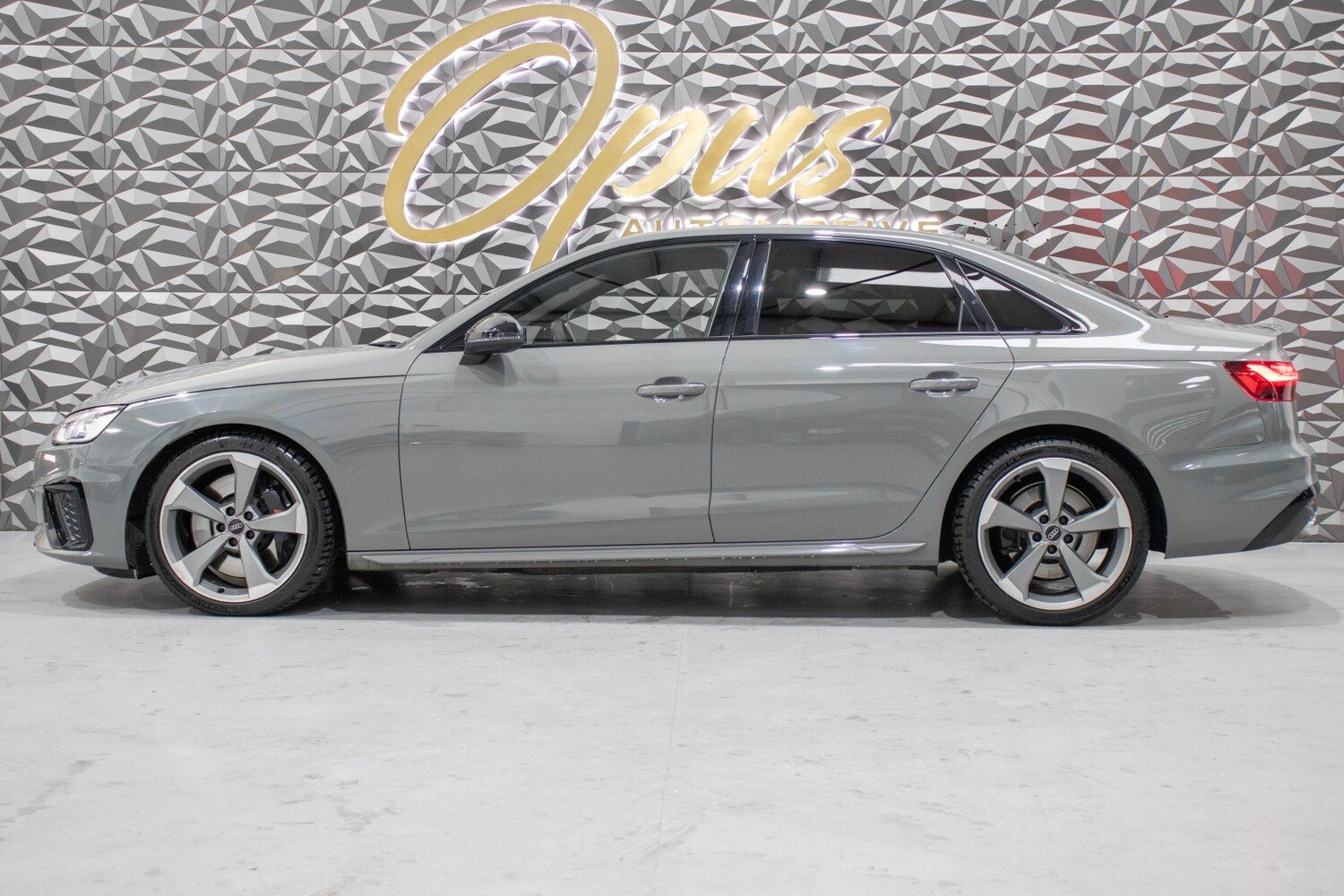 Used Audi A4 2020 for sale - 77542648: Photo 7