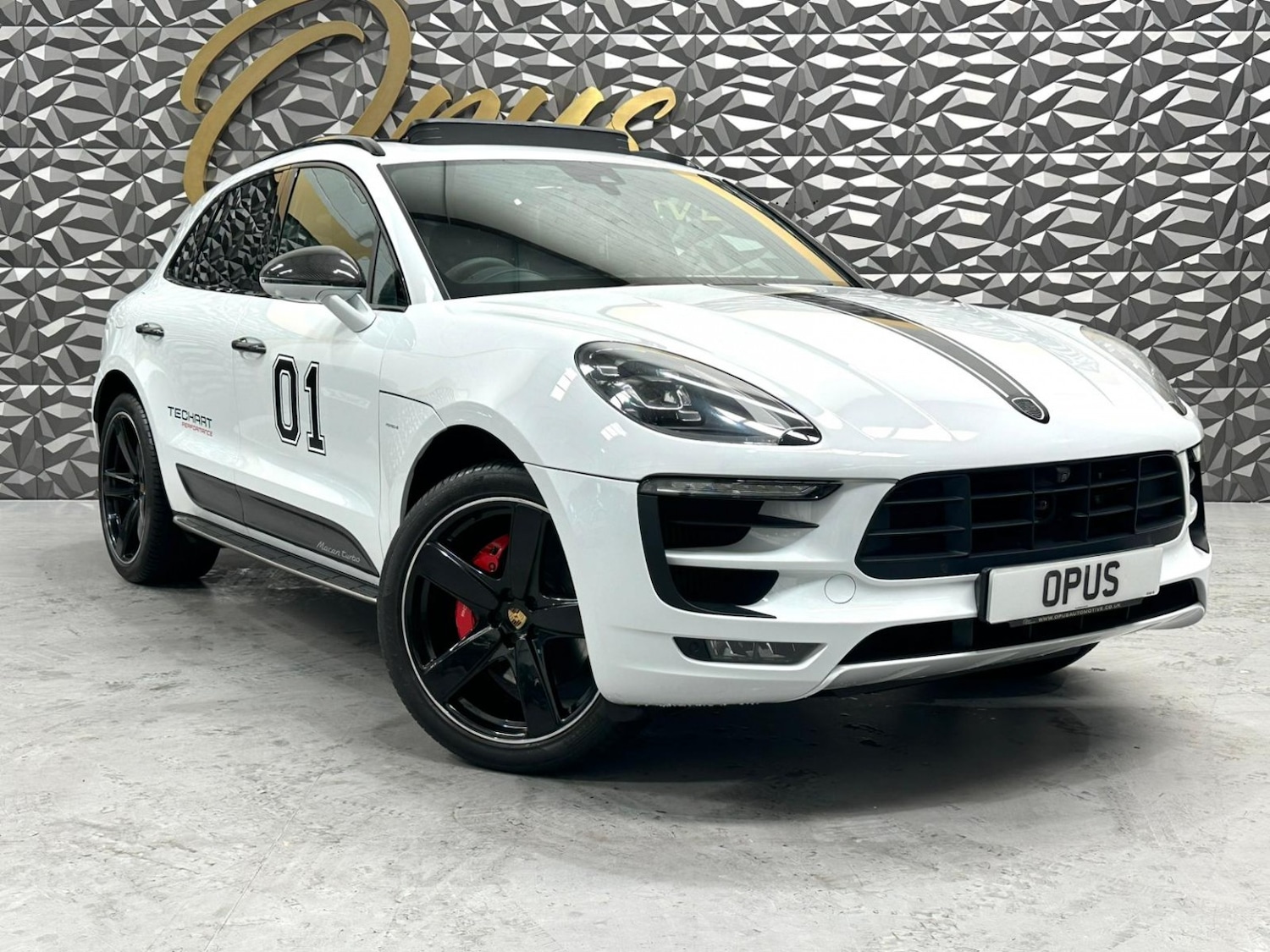 Used Porsche Macan 2016 for sale - 76174090: Photo 1