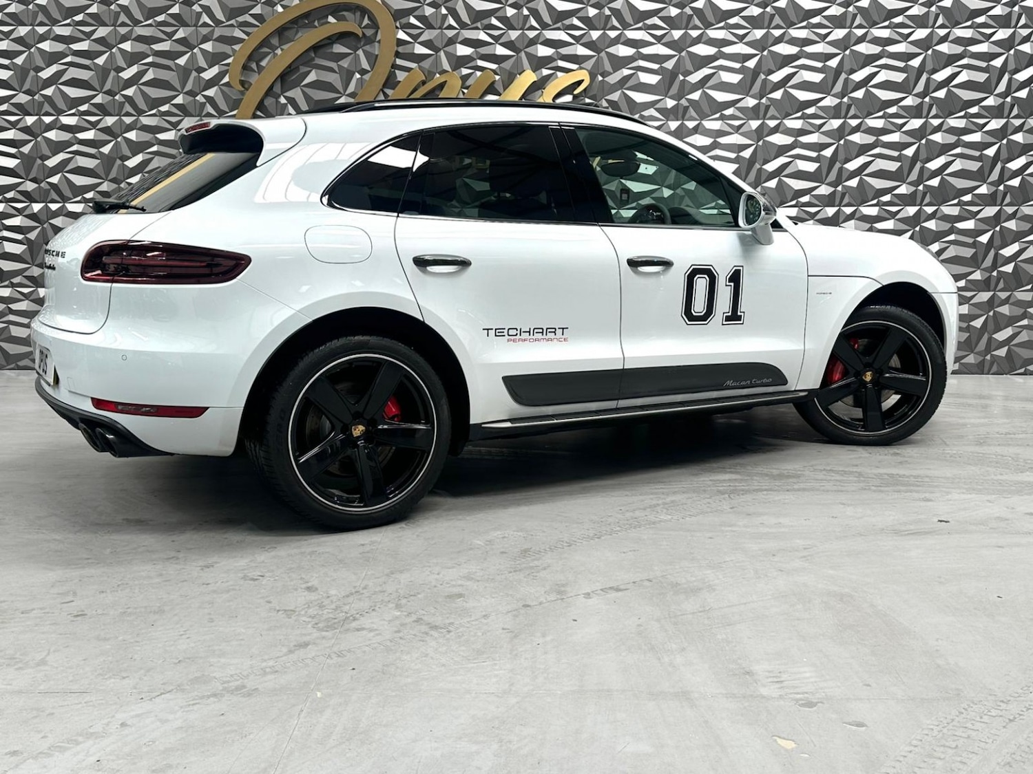 Used Porsche Macan 2016 for sale - 76174090: Photo 4