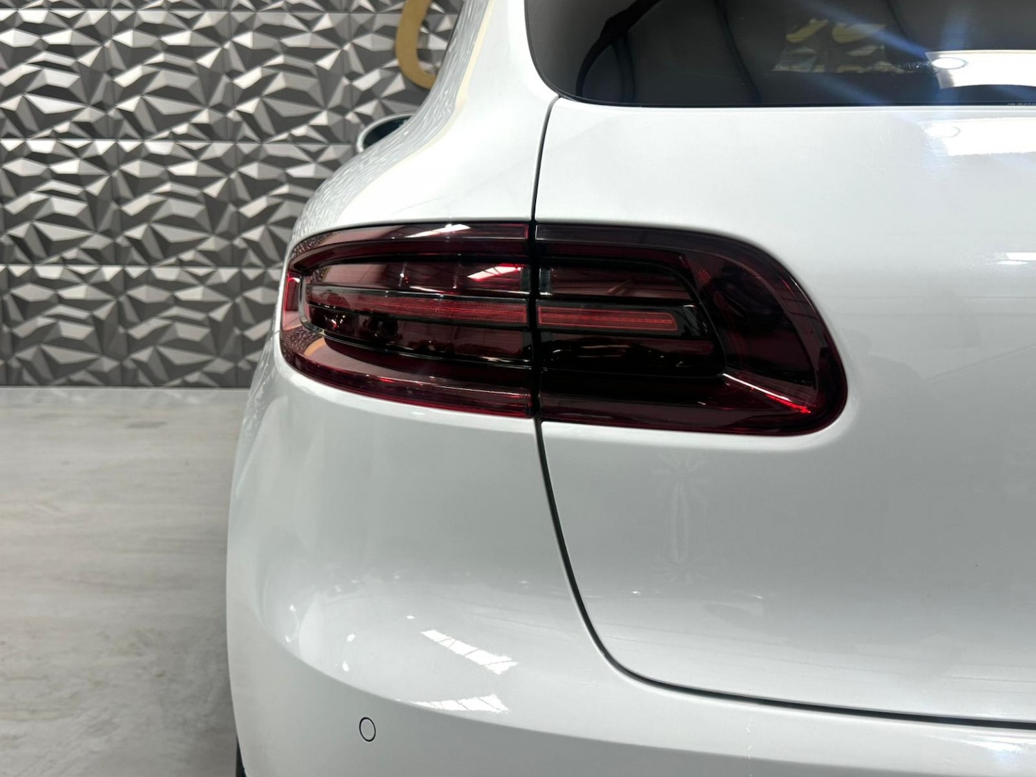 Used Porsche Macan 2016 for sale - 76174090: Photo 6