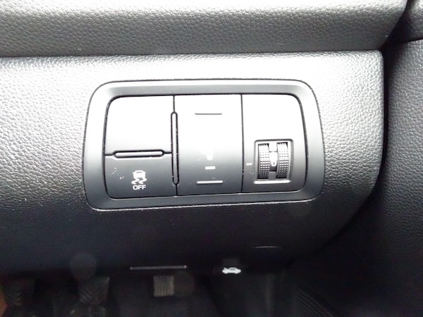 Used Hyundai i20 2020 for sale - 76215449: Photo 15