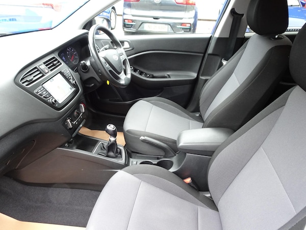 Used Hyundai i20 2020 for sale - 76215449: Photo 19