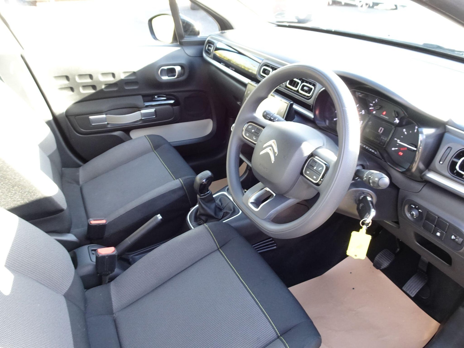 Used Citroen C3 2021 for sale - 76398446: Photo 8