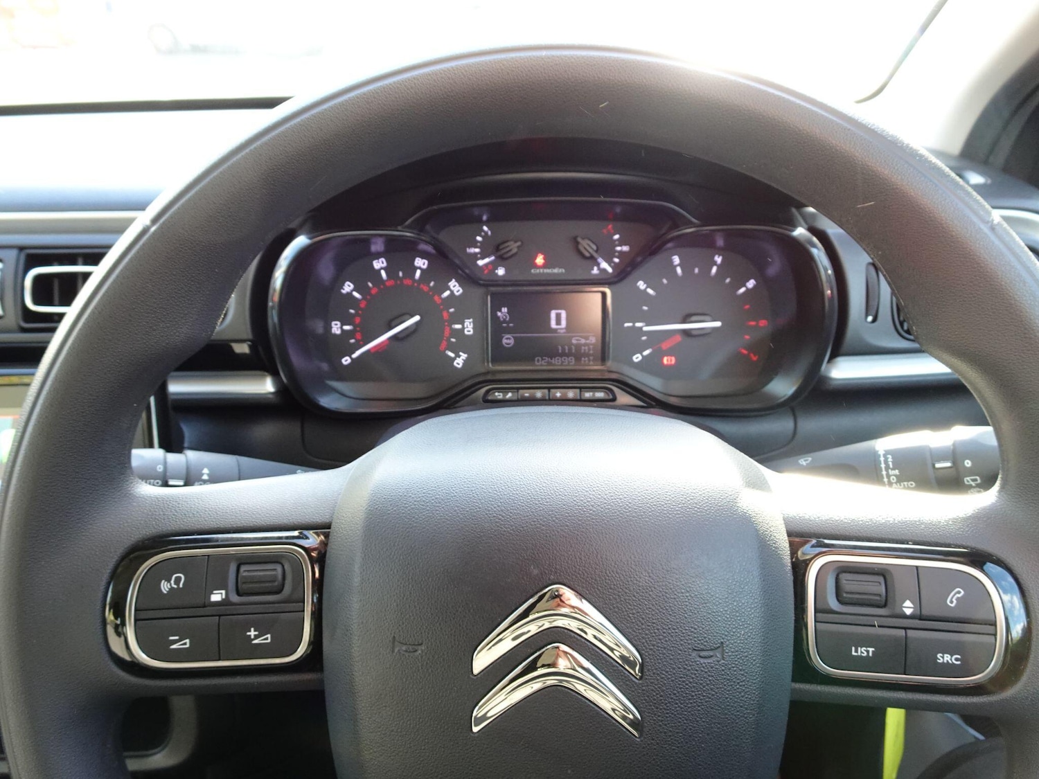 Used Citroen C3 2021 for sale - 76398446: Photo 9