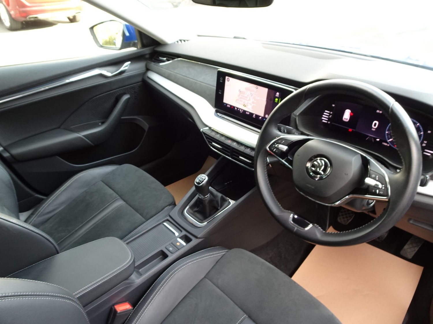 Used Skoda Octavia 2022 for sale - 76085476: Photo 2