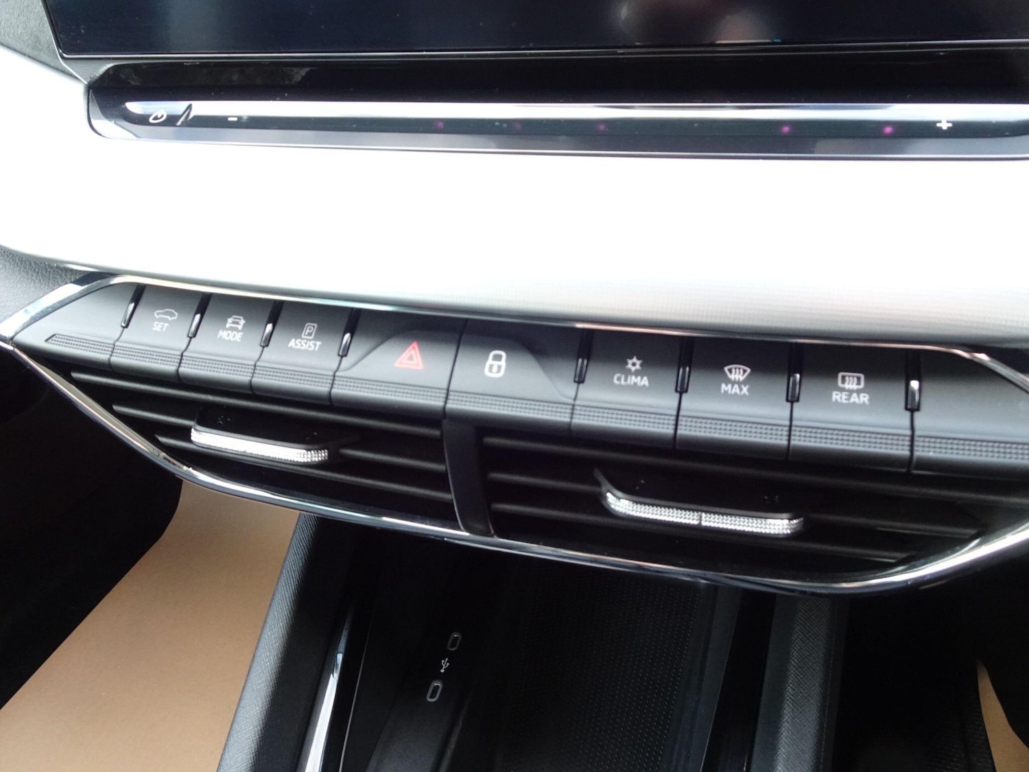 Used Skoda Octavia 2022 for sale - 76085476: Photo 9