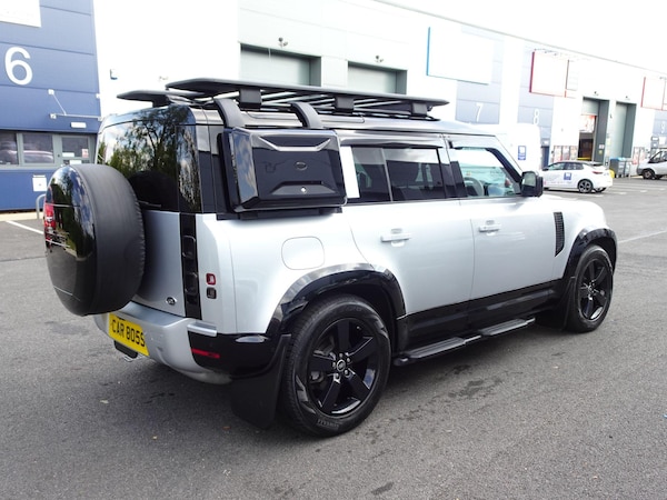 Used Land Rover Defender 110 2020 for sale - 76137827: Photo 23