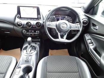 Used Nissan Juke 2023 for sale - 76215613: Photo 2