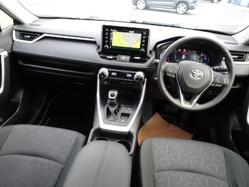 Used Toyota RAV4 2021 for sale - 75995180: Photo