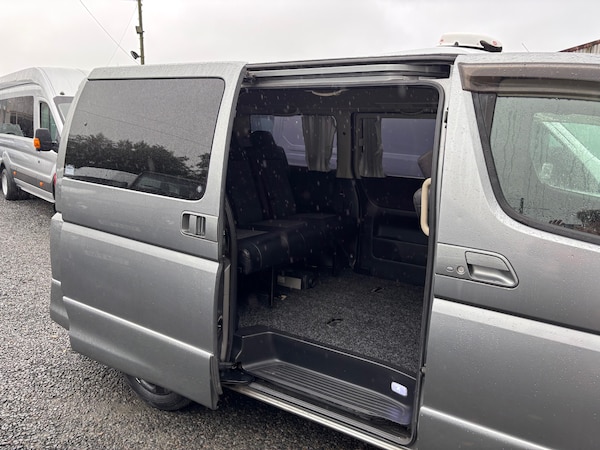 Used Nissan Elgrand 2019 for sale - 76194253: Photo 12