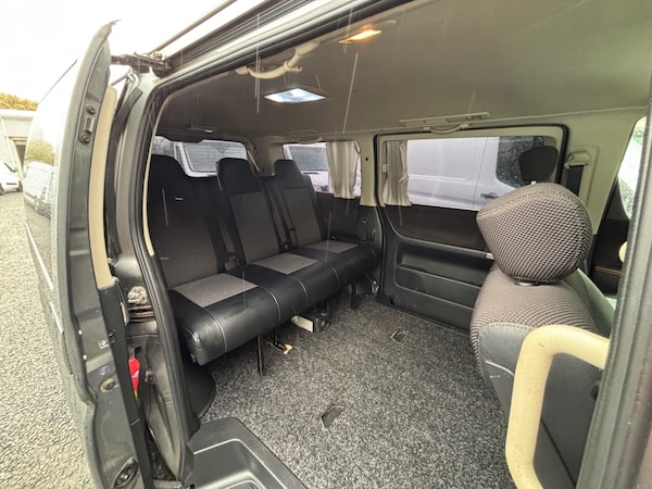Used Nissan Elgrand 2019 for sale - 76194253: Photo 13