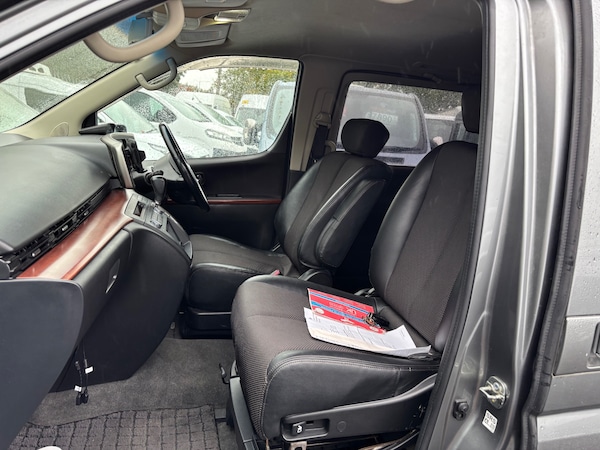 Used Nissan Elgrand 2019 for sale - 76194253: Photo 16