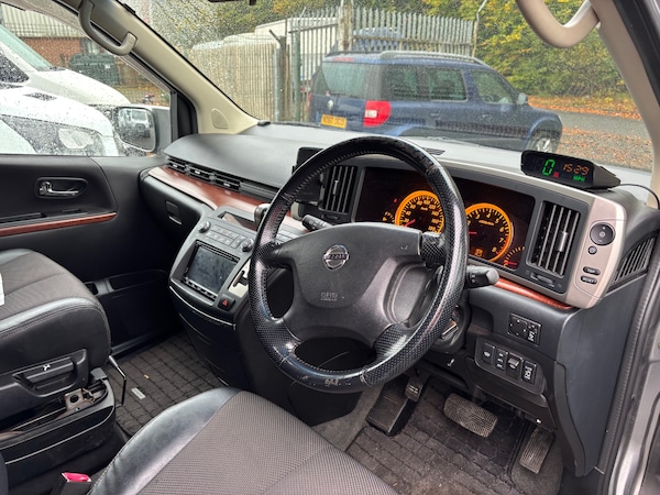 Used Nissan Elgrand 2019 for sale - 76194253: Photo 8