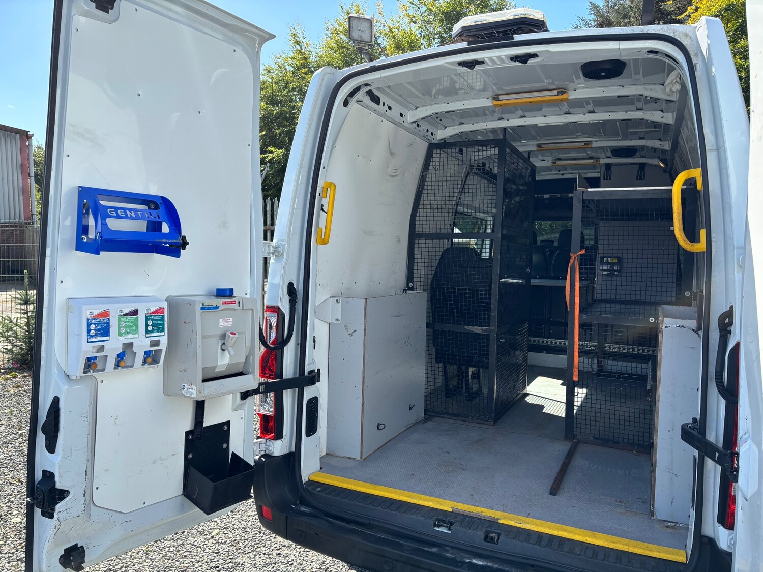 Vehicle 22