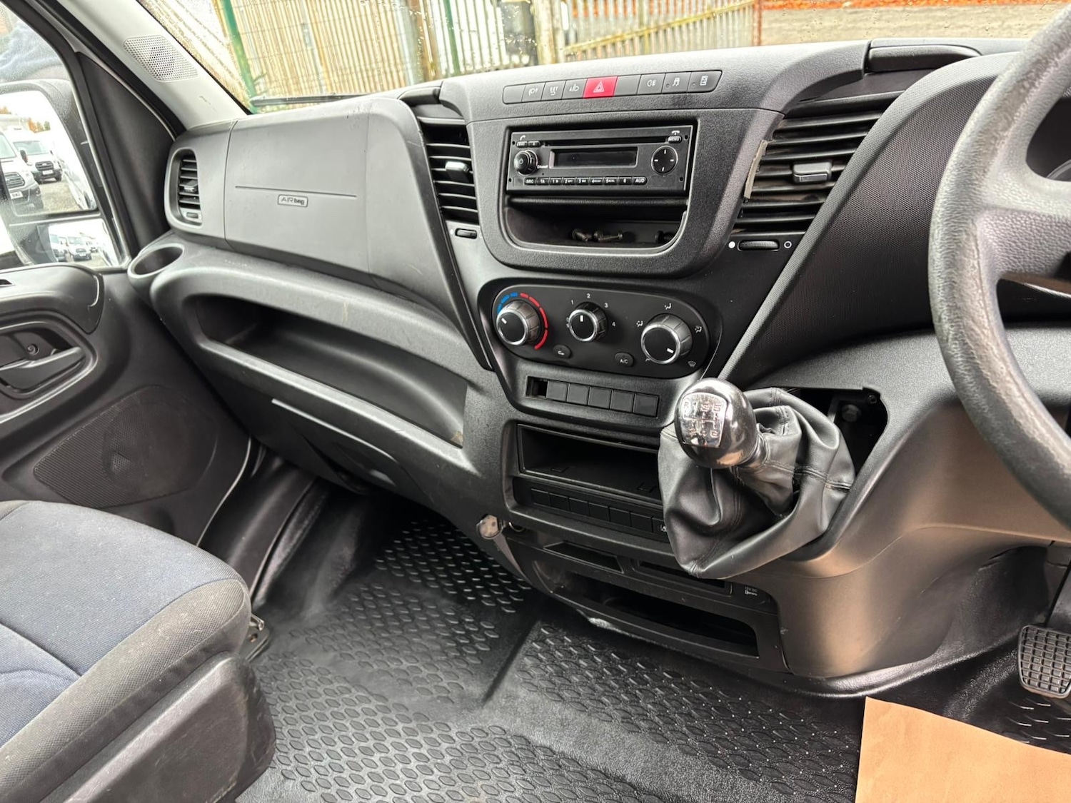 Used Iveco Daily 2018 for sale - 76363474: Photo 11