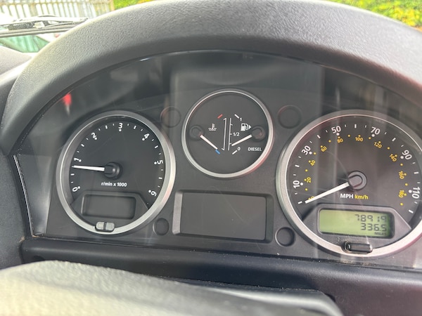 Used Land Rover Defender 2014 for sale - 76181070: Photo 14