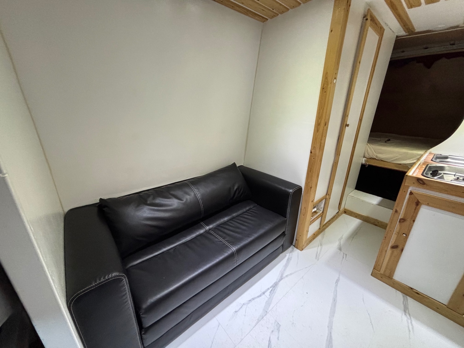 Used Volkswagen Crafter 2009 for sale - 76940512: Photo 14