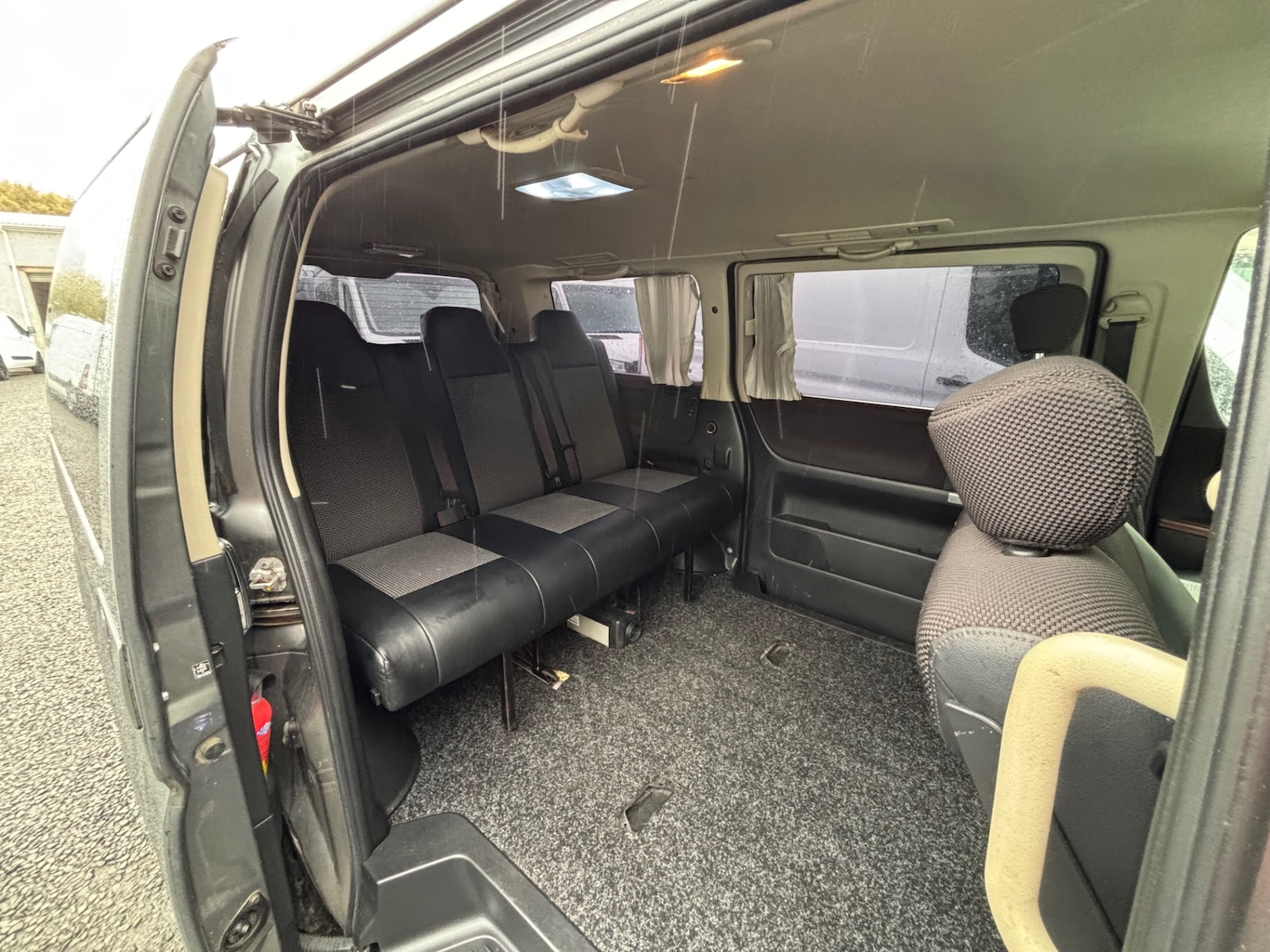Used Nissan Elgrand 2019 for sale - 76577353: Photo 13