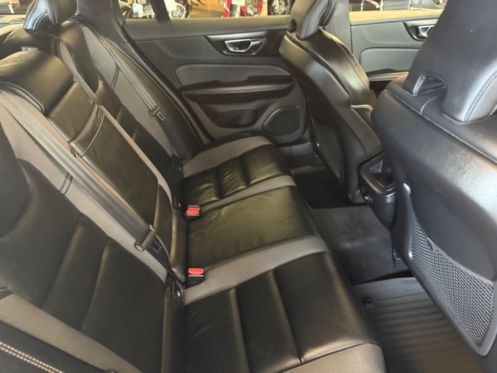 Used Volvo V60 2020 for sale - 76340434: Photo 24