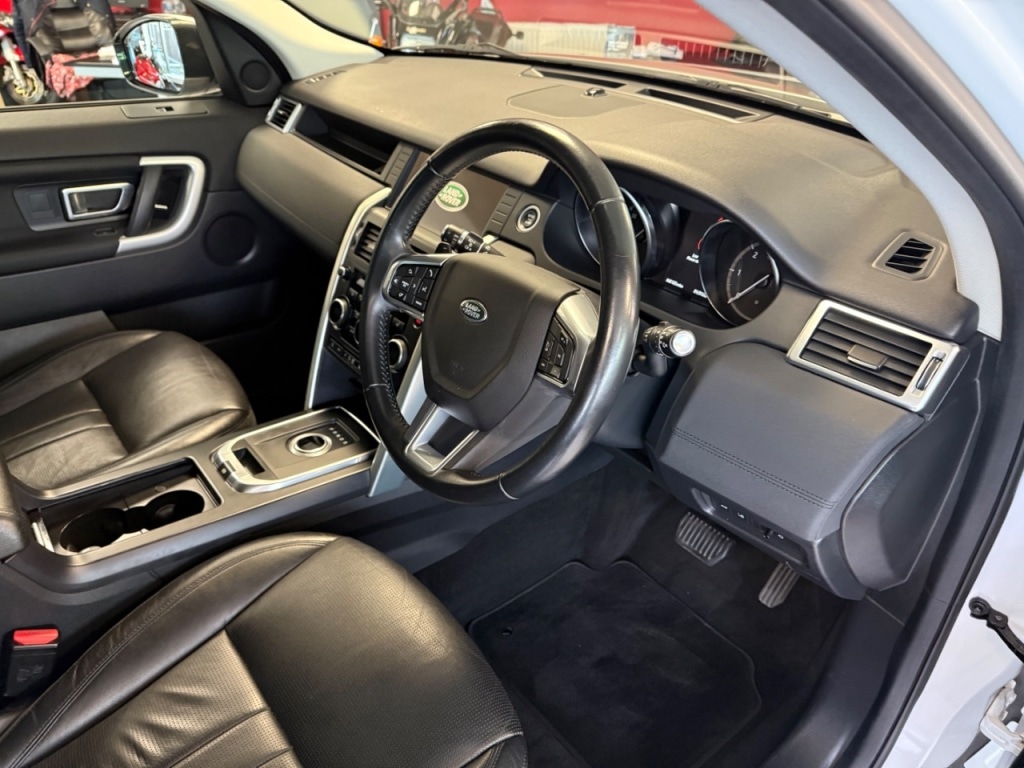 Used Land Rover Discovery Sport 2018 for sale - 77421392: Photo 17