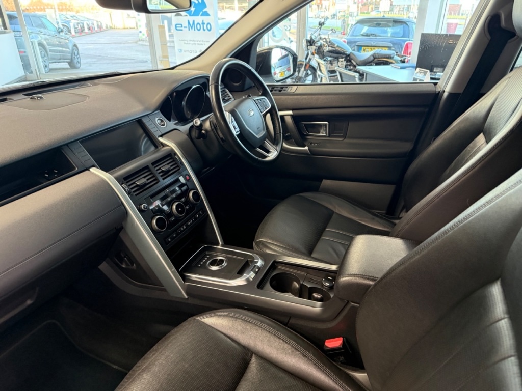 Used Land Rover Discovery Sport 2018 for sale - 77421392: Photo 7