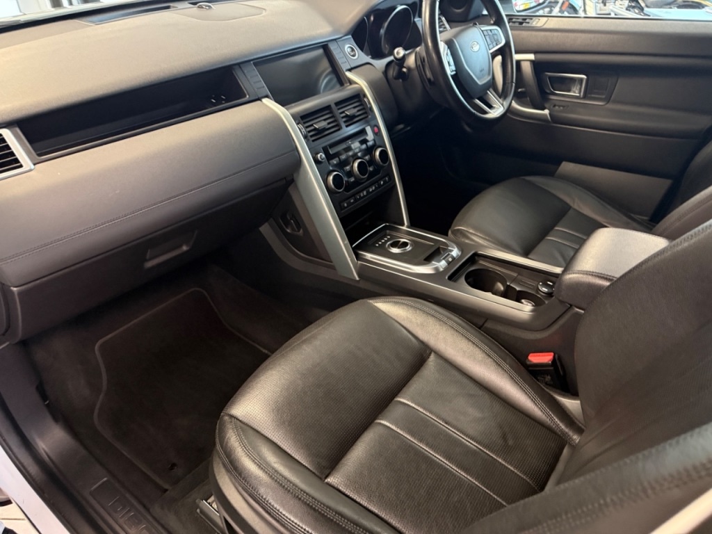 Used Land Rover Discovery Sport 2018 for sale - 77421392: Photo 8