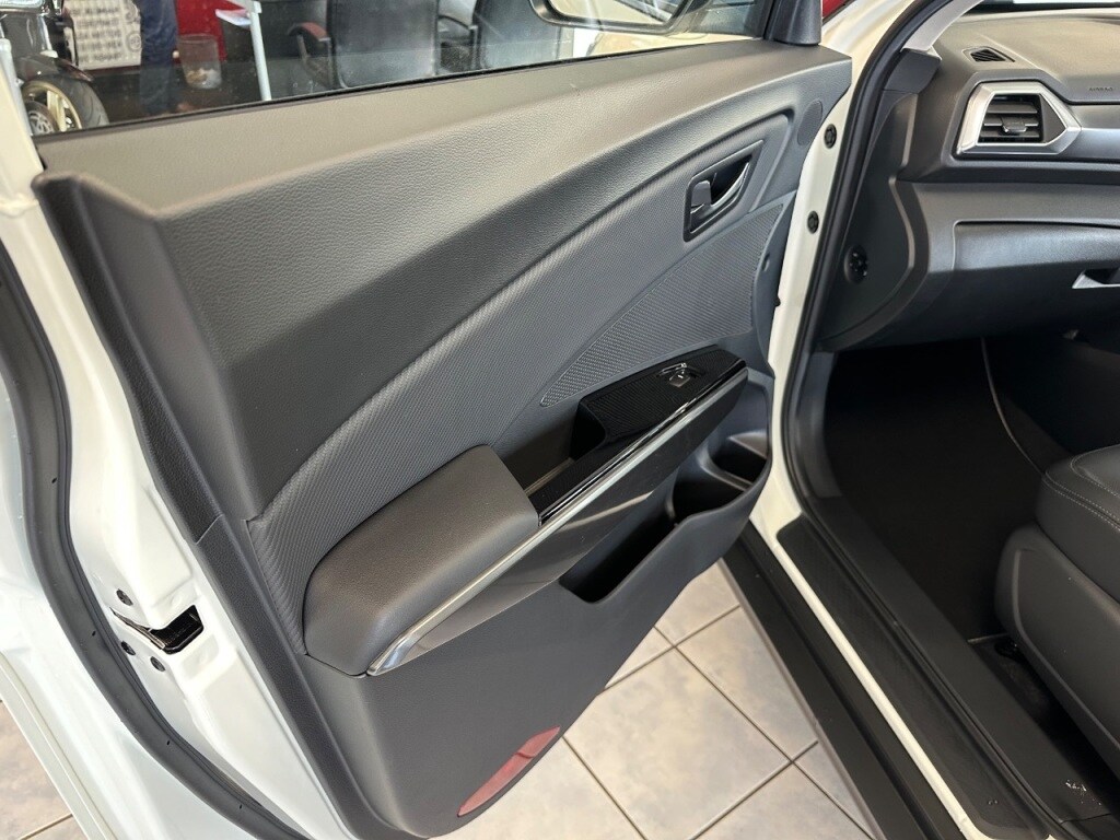 Vehicle 33