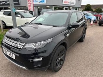 Used Land Rover Discovery Sport 2017 for sale - 76209920: Photo 2