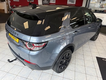 Used Land Rover Discovery Sport 2019 for sale - 78227145: Photo