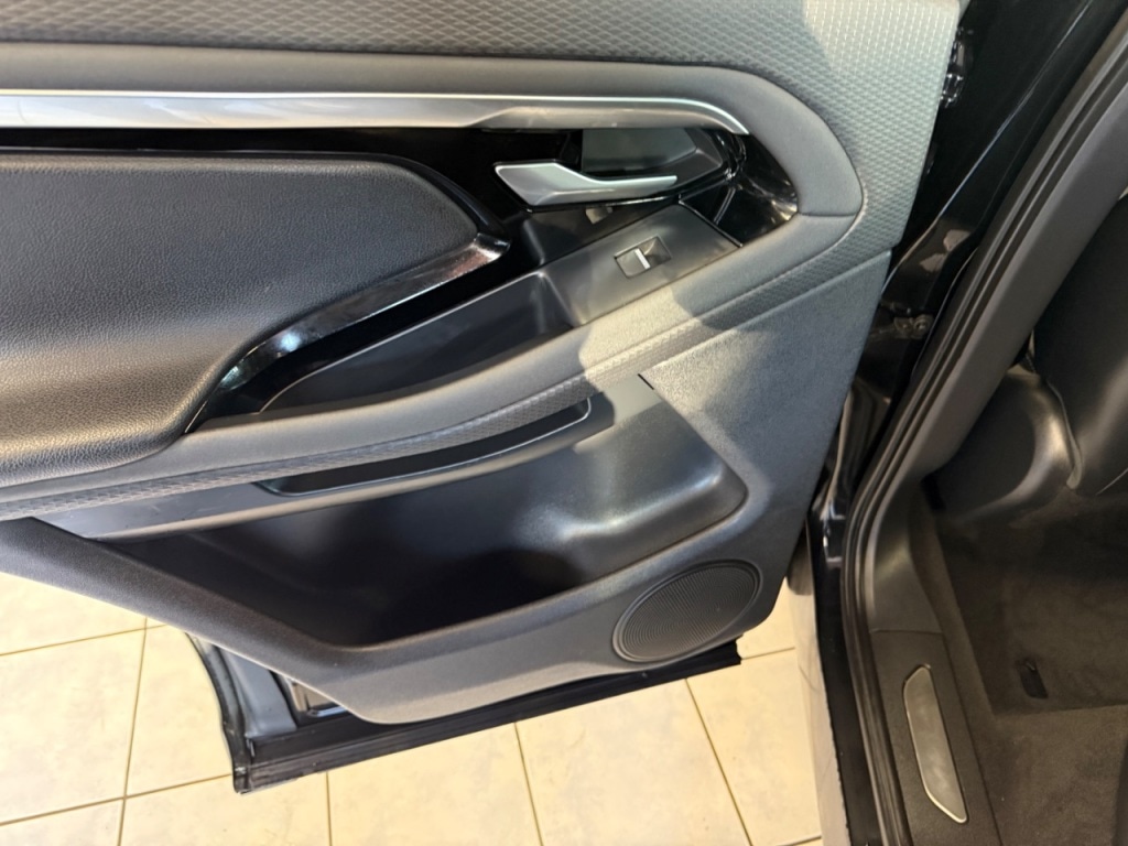 Used Land Rover Range Rover Evoque 2019 for sale - 76697976: Photo 16