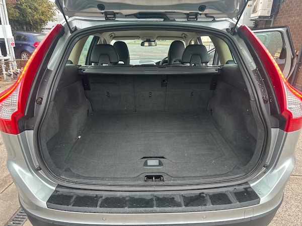 Used Volvo XC60 2011 for sale - 76245050: Photo 15