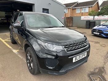 Land Rover Discovery Sport feature image