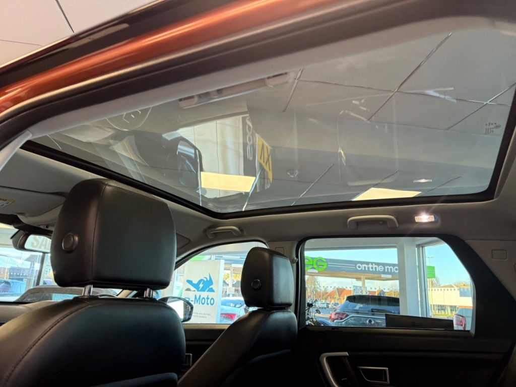 Used Land Rover Discovery Sport 2018 for sale - 77262471: Photo 14