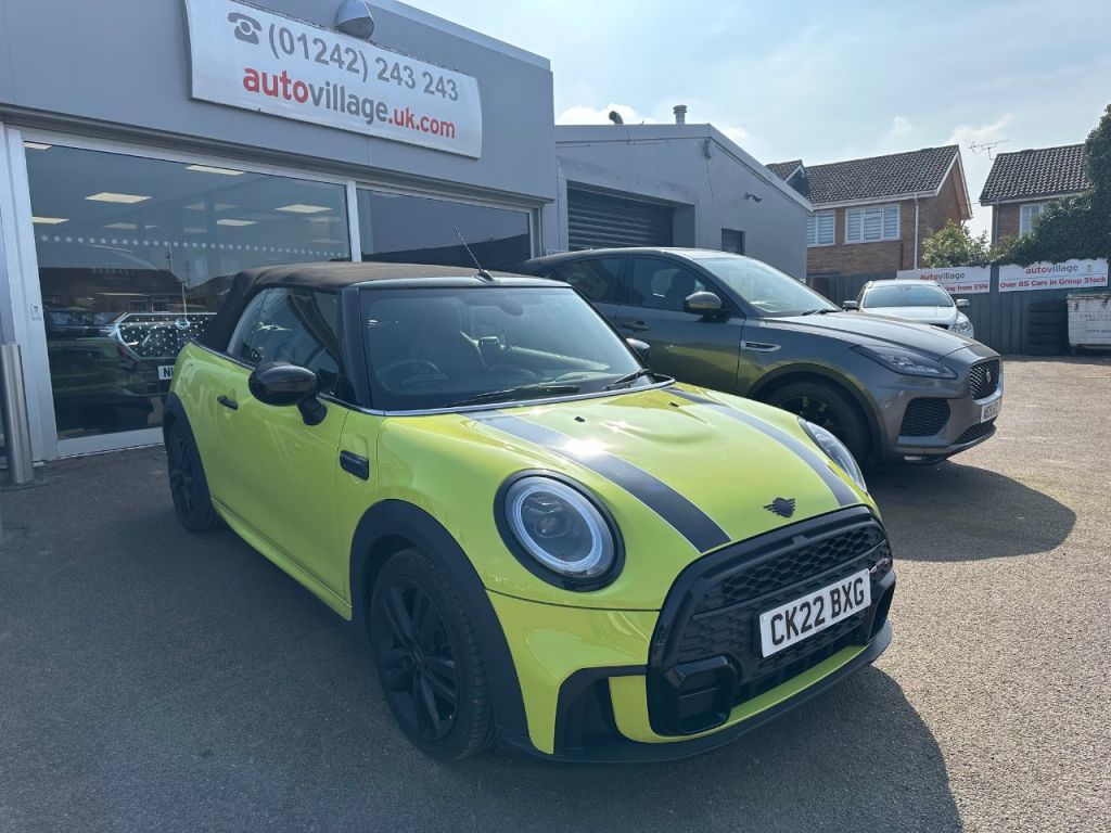 Used MINI Convertible 2022 for sale - 77976064: Photo 1