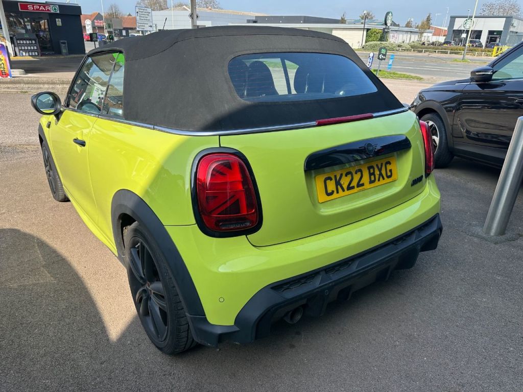 Used MINI Convertible 2022 for sale - 77976064: Photo 5