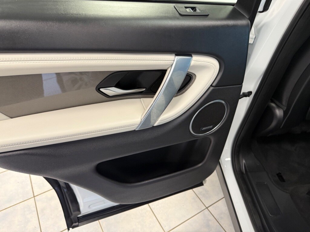 Used Land Rover Discovery Sport 2020 for sale - 76428948: Photo 16