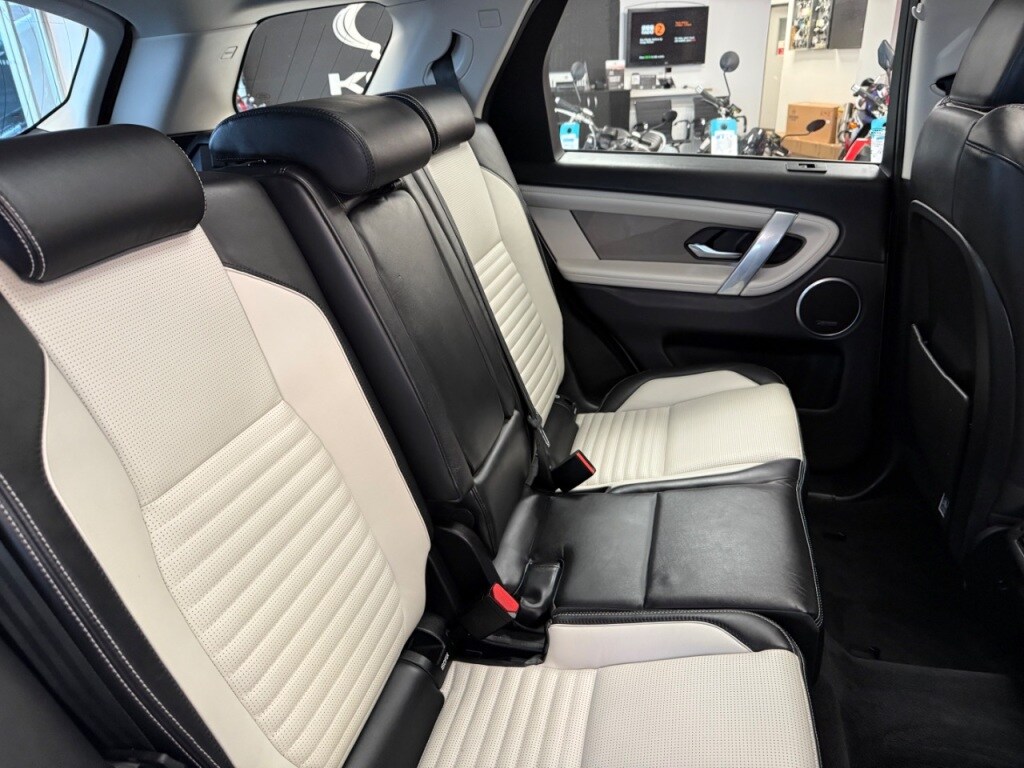 Used Land Rover Discovery Sport 2020 for sale - 76428948: Photo 31
