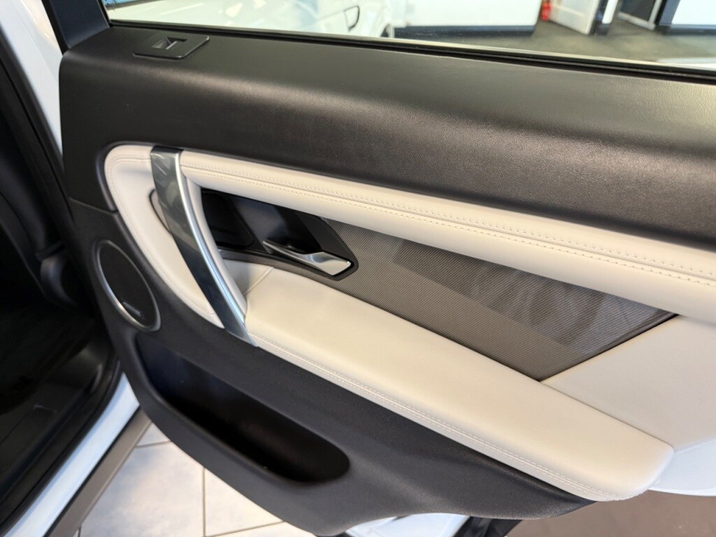 Used Land Rover Discovery Sport 2020 for sale - 76428948: Photo 33