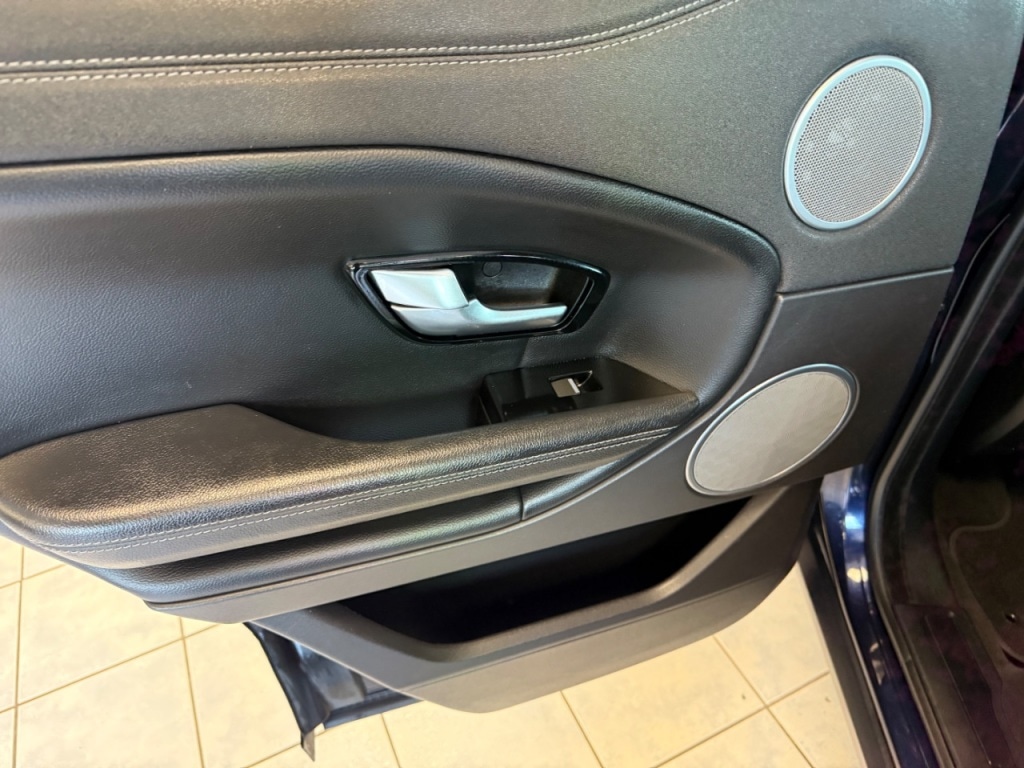 Used Land Rover Range Rover Evoque 2017 for sale - 76385599: Photo 12