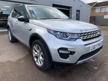 Land Rover Discovery Sport feature image