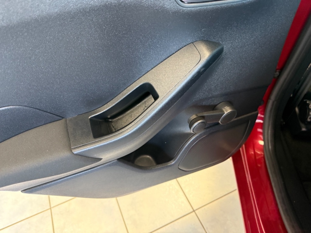 Used Ford Fiesta 2018 for sale - 76092349: Photo 12