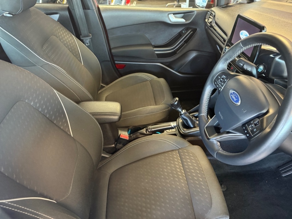 Used Ford Fiesta 2018 for sale - 76092349: Photo 15